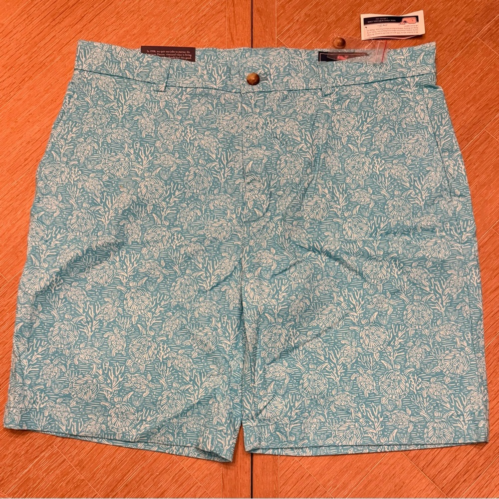 Vineyard Vines 9” Breaker Shorts NWT